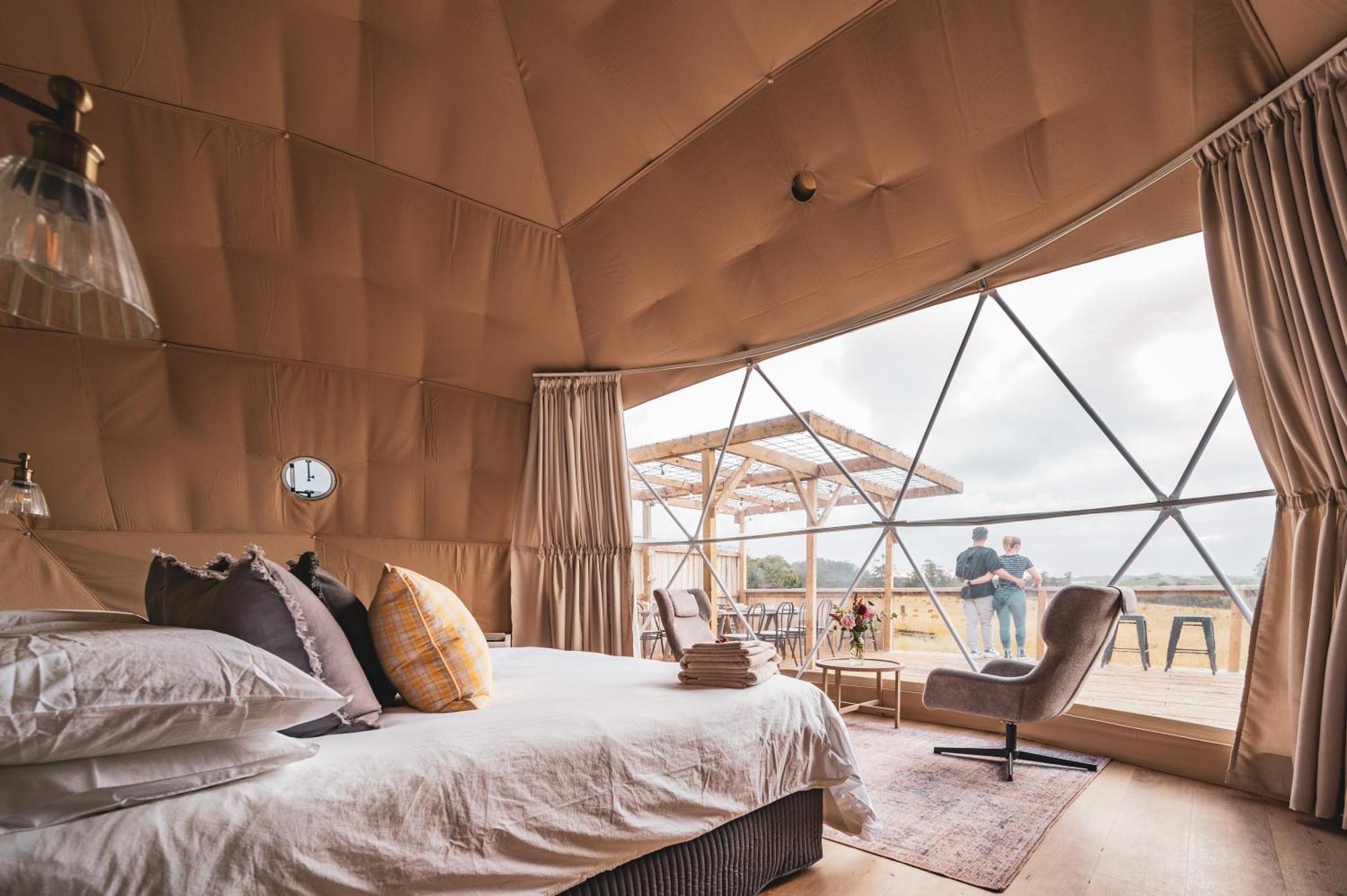 Luxury tent Mount Gnomon Farm